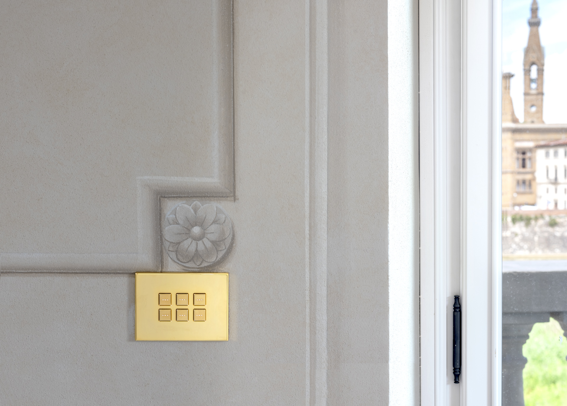 Chọn công tắc smarthome như thế nào cho phong cách nhà cổ điển? 8 vimar palazzo serristori firenze 33